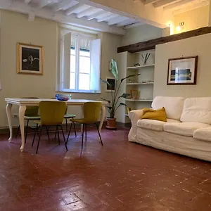  Appartamento Appartamento incantevole nel cuore di Lucca
