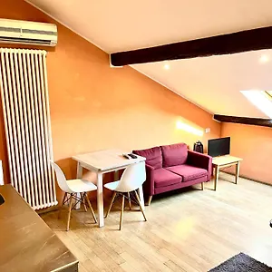 https://il-nido-14.it-lombardy.com