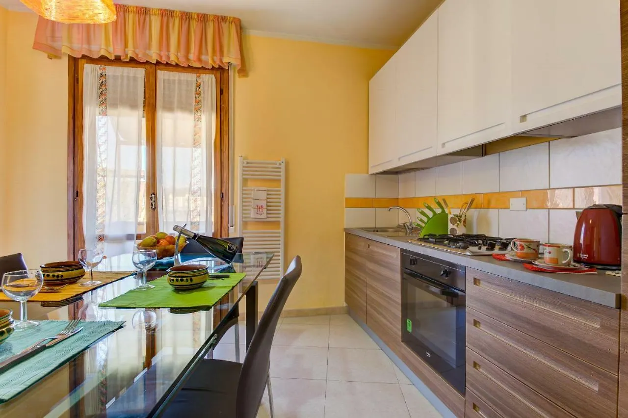 Shanty Home Lucca Apartment